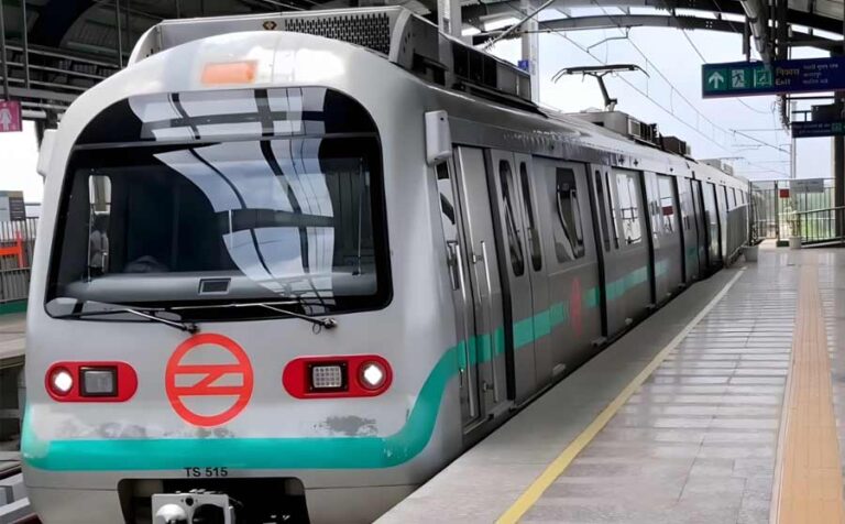 Aqua Line Metro also known as Noida Metro set to reach on station platform